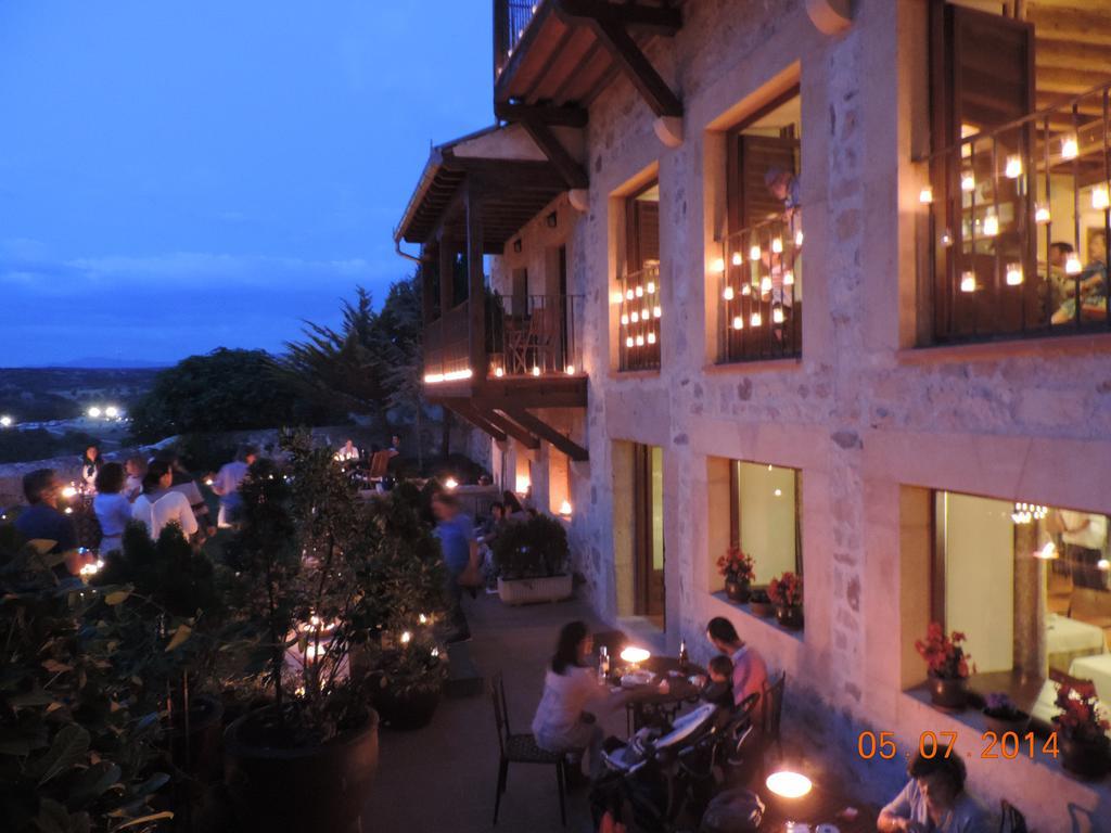 Hotel Hospederia de Santo Domingo Pedraza Esterno foto